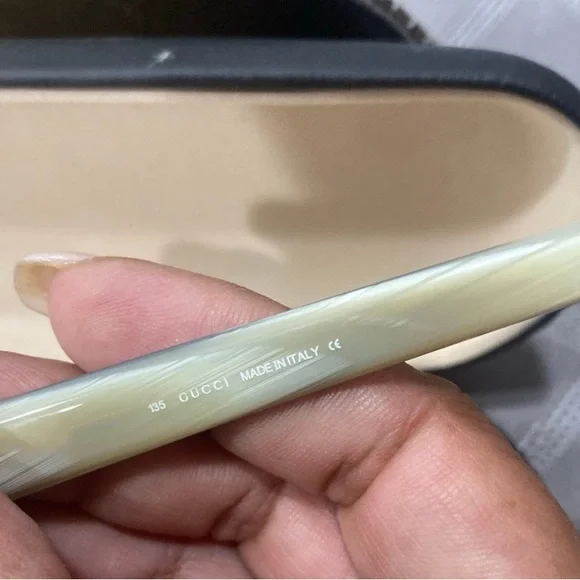 NWT Gucci cat/ retro shaped women’s sunglasses - Picture 2 of 7